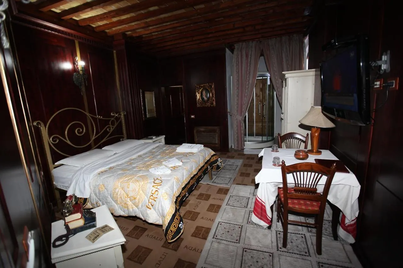 ****  Hotel Iliada Domje Албания